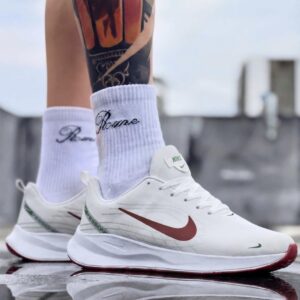 Маратонки New Zoom Сиво