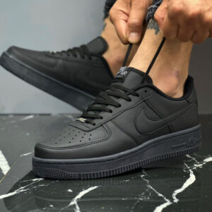 Маратонки FORCE Черно